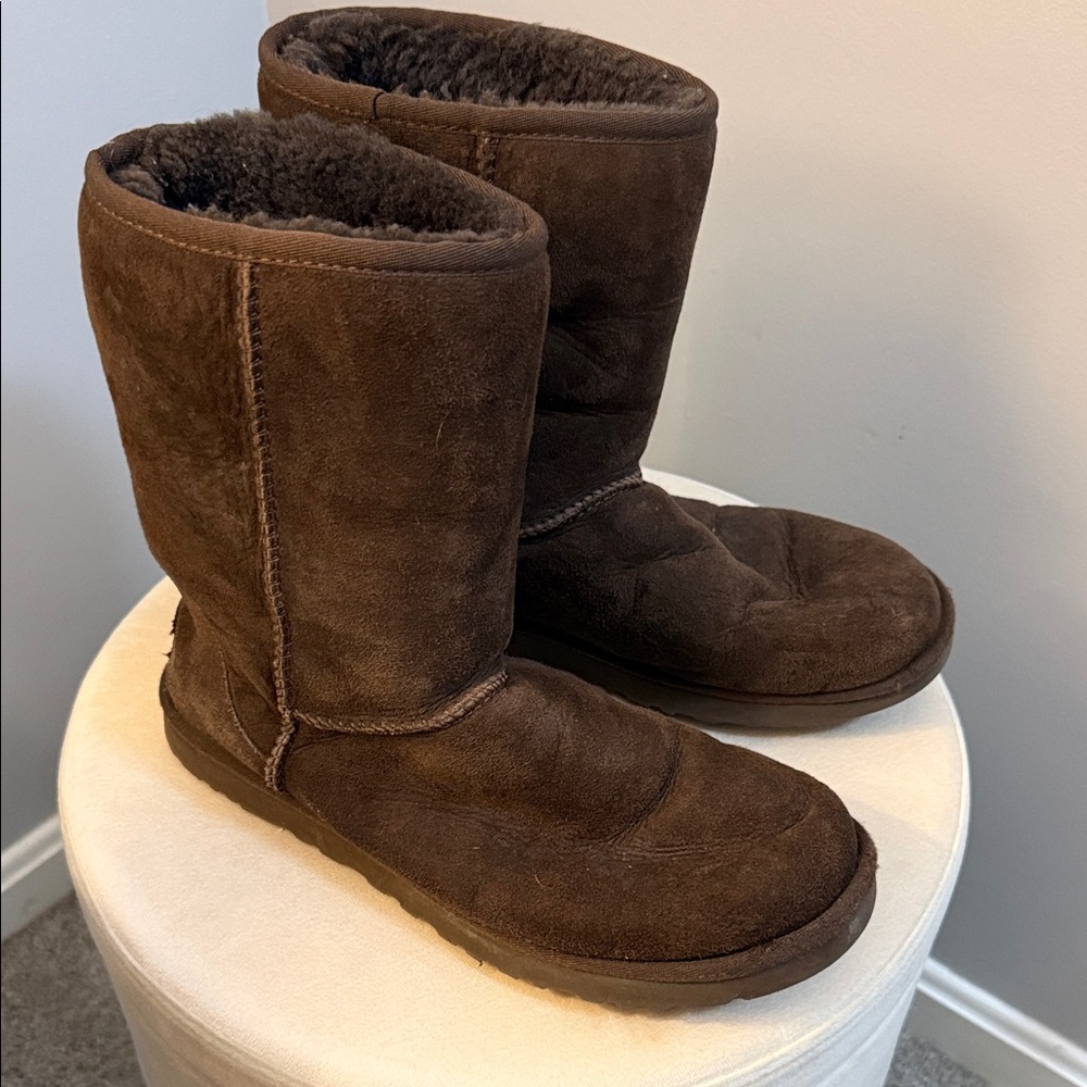 UGG Classic Australian Shearling Lined Suede Boots in Dark Brown